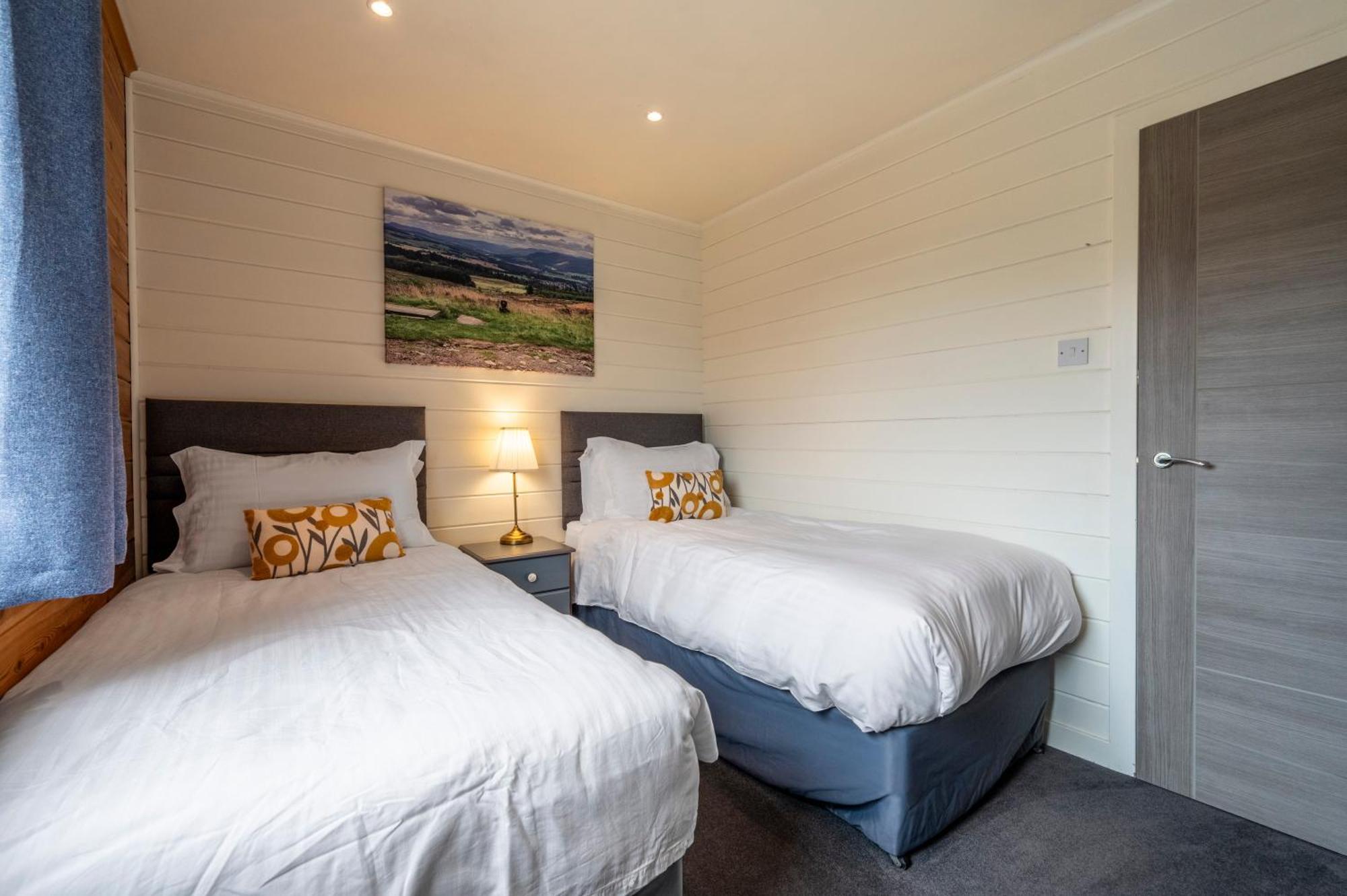 Kinnaird Woodland Lodges Питлохри Экстерьер фото