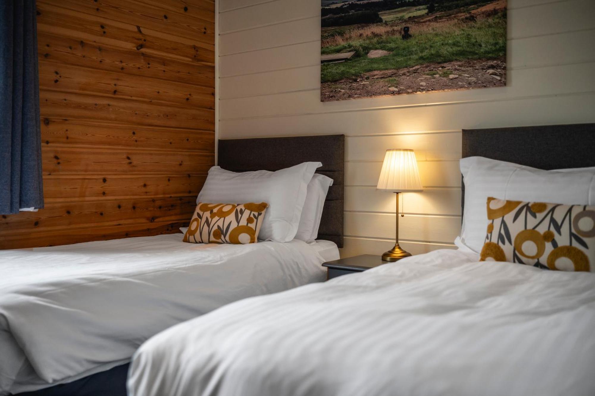 Kinnaird Woodland Lodges Питлохри Экстерьер фото