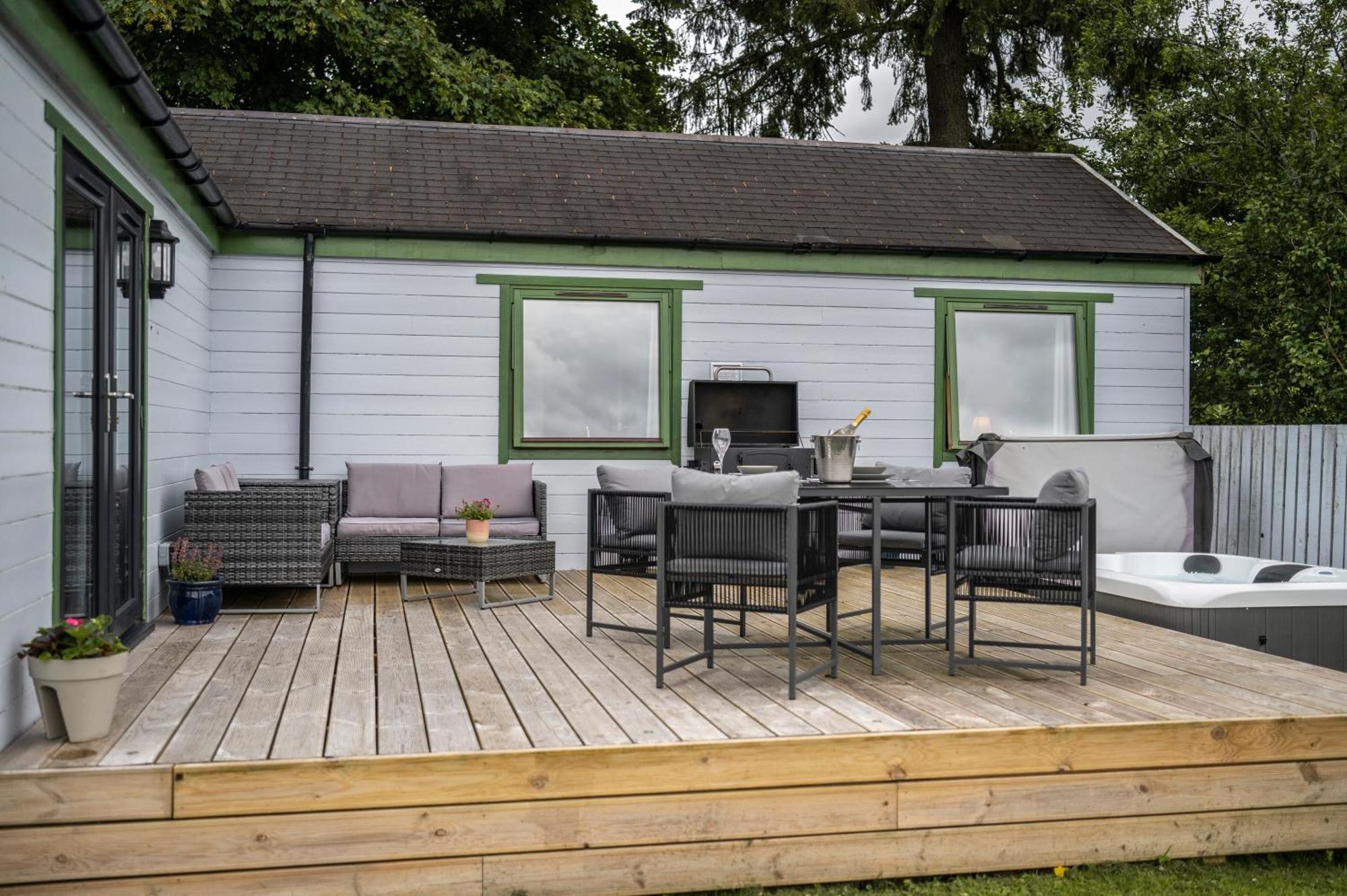 Kinnaird Woodland Lodges Питлохри Экстерьер фото