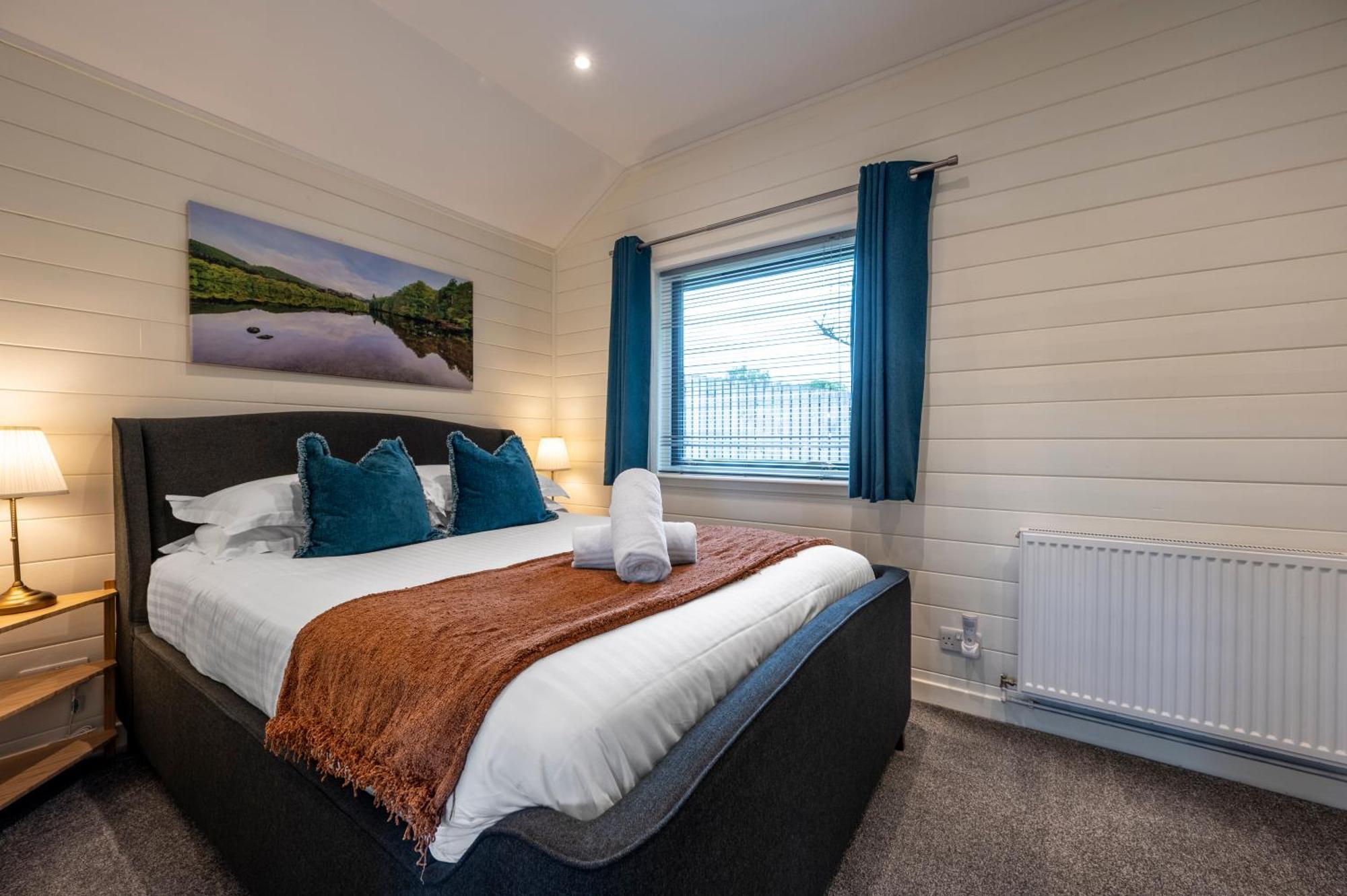 Kinnaird Woodland Lodges Питлохри Экстерьер фото